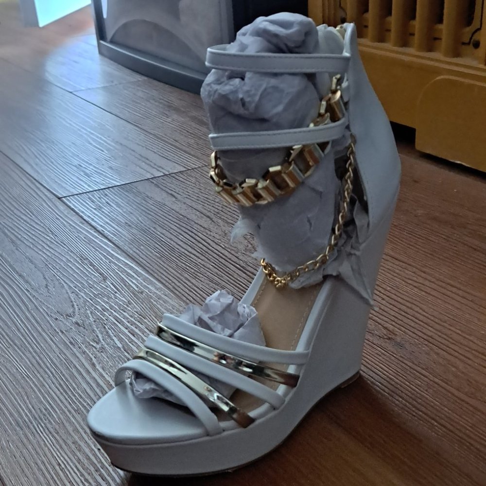 Womens heels